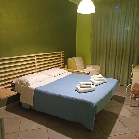 La Chiave Di Fa Bed & Breakfast Fiumicino Bagian luar foto